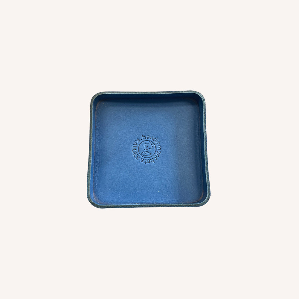 Mini vide-poche en cuir moulé