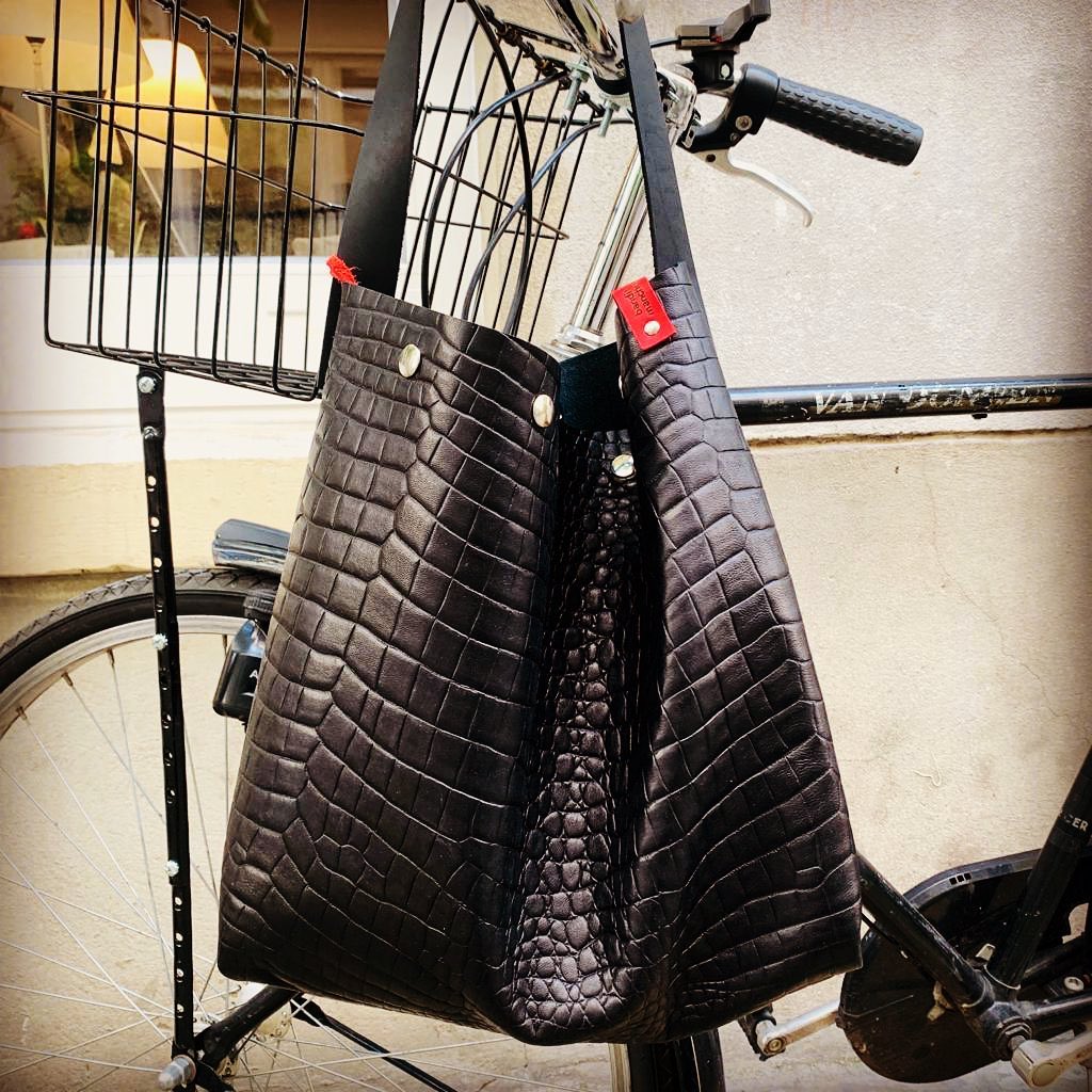 Histoire du sac à main - évolution de l'accessoire de mode à travers les époques