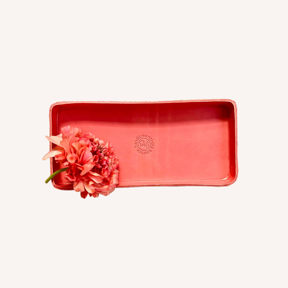 Molded leather pen holder