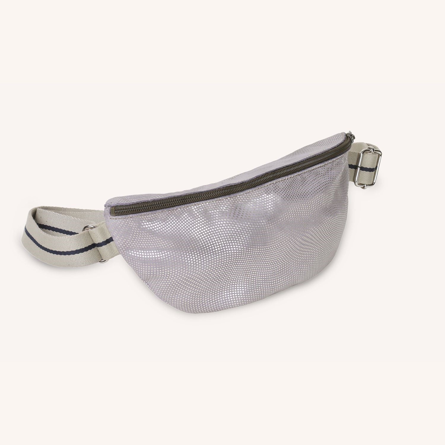 M zipped fanny pack