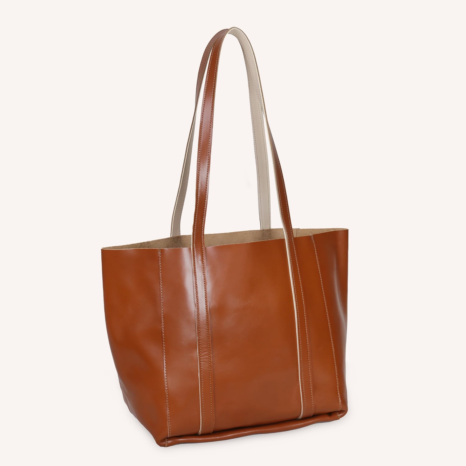 Petit Sac Cabas – Fourre-tout souple en cuir ressourcé porté